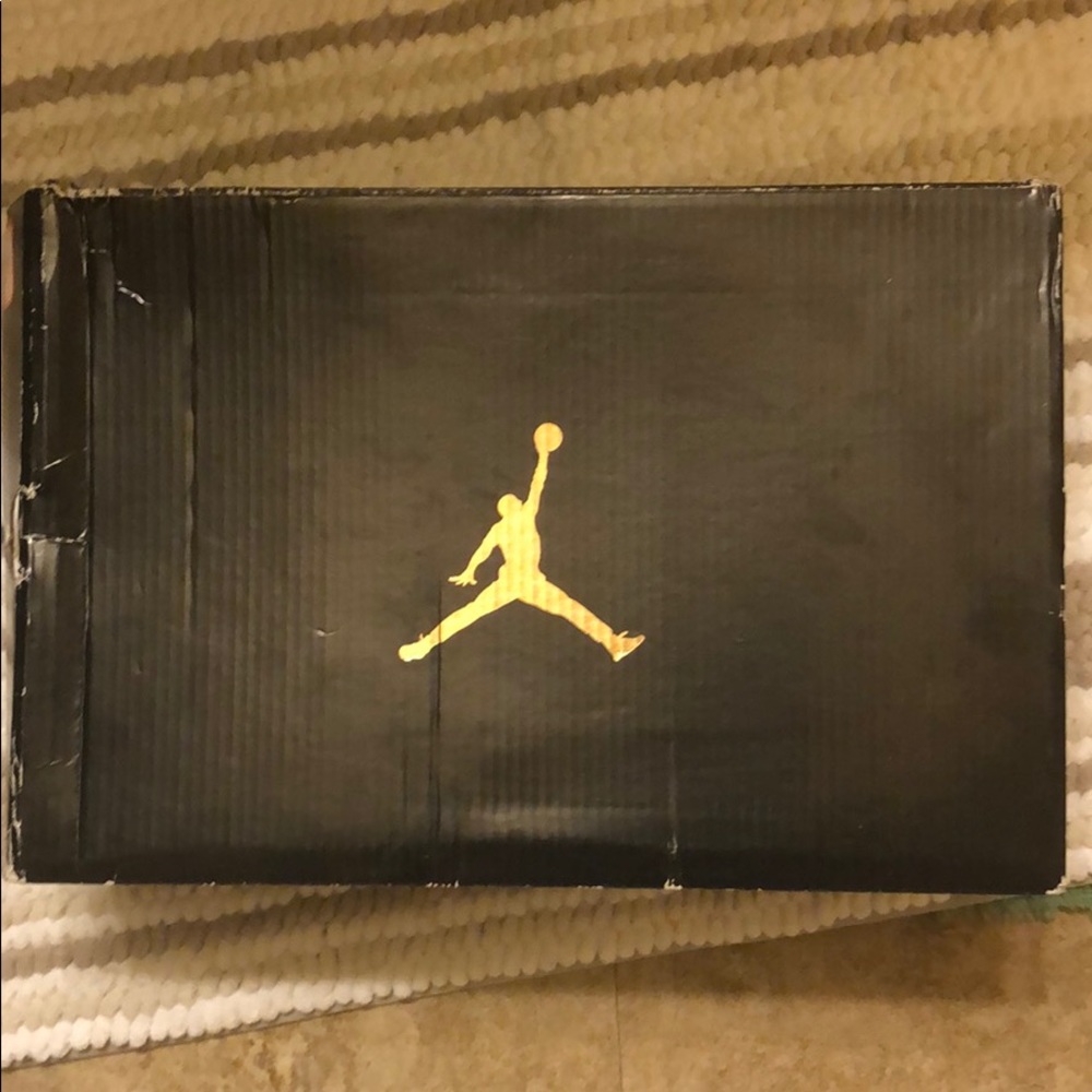 Jordan 11 Gamma